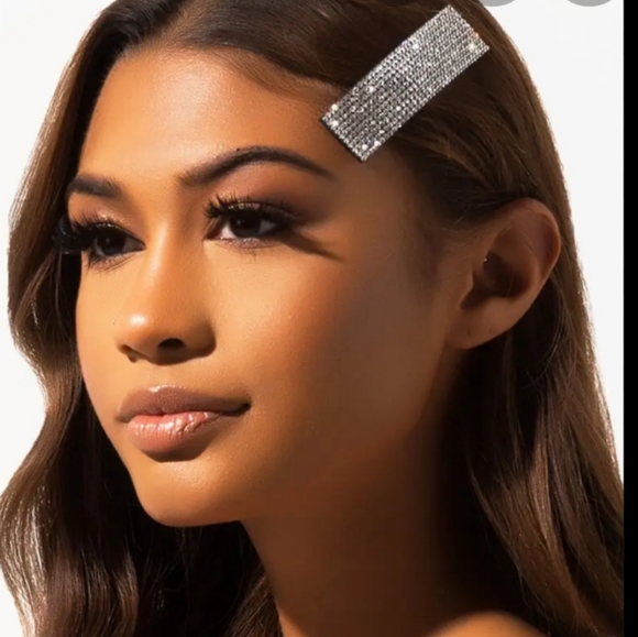 Fashion hair clips 2 for $20 - Picture 7 of 7